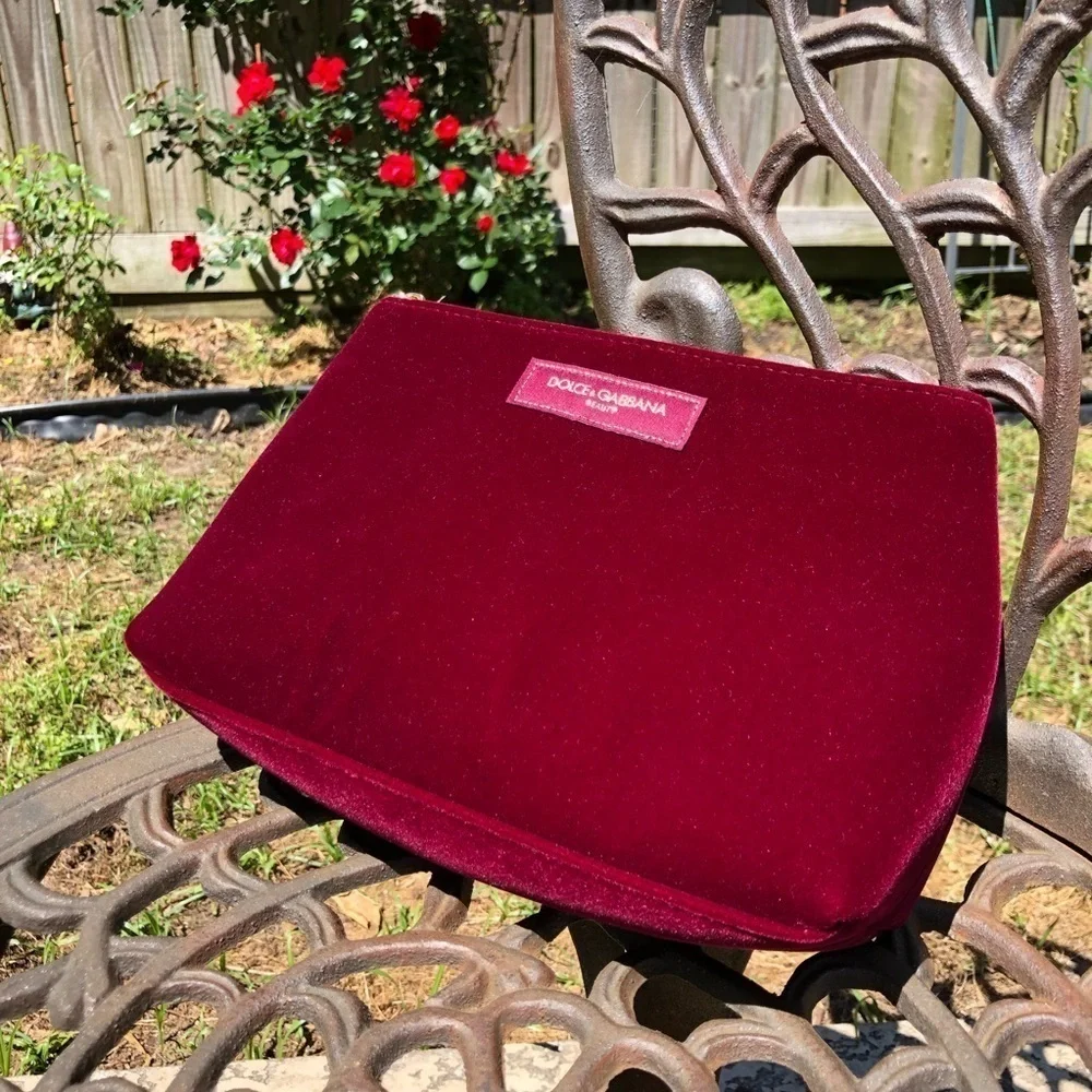 DOLCE & GABBANA Cosmetic Bag. NWOT.